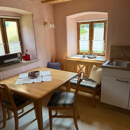 Apostel Haus *